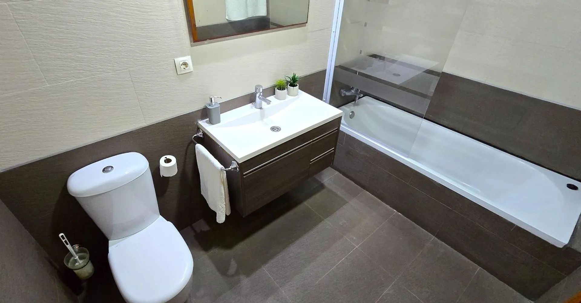 Apartment Nexthome City Center & Pool Lloret de Mar Spain