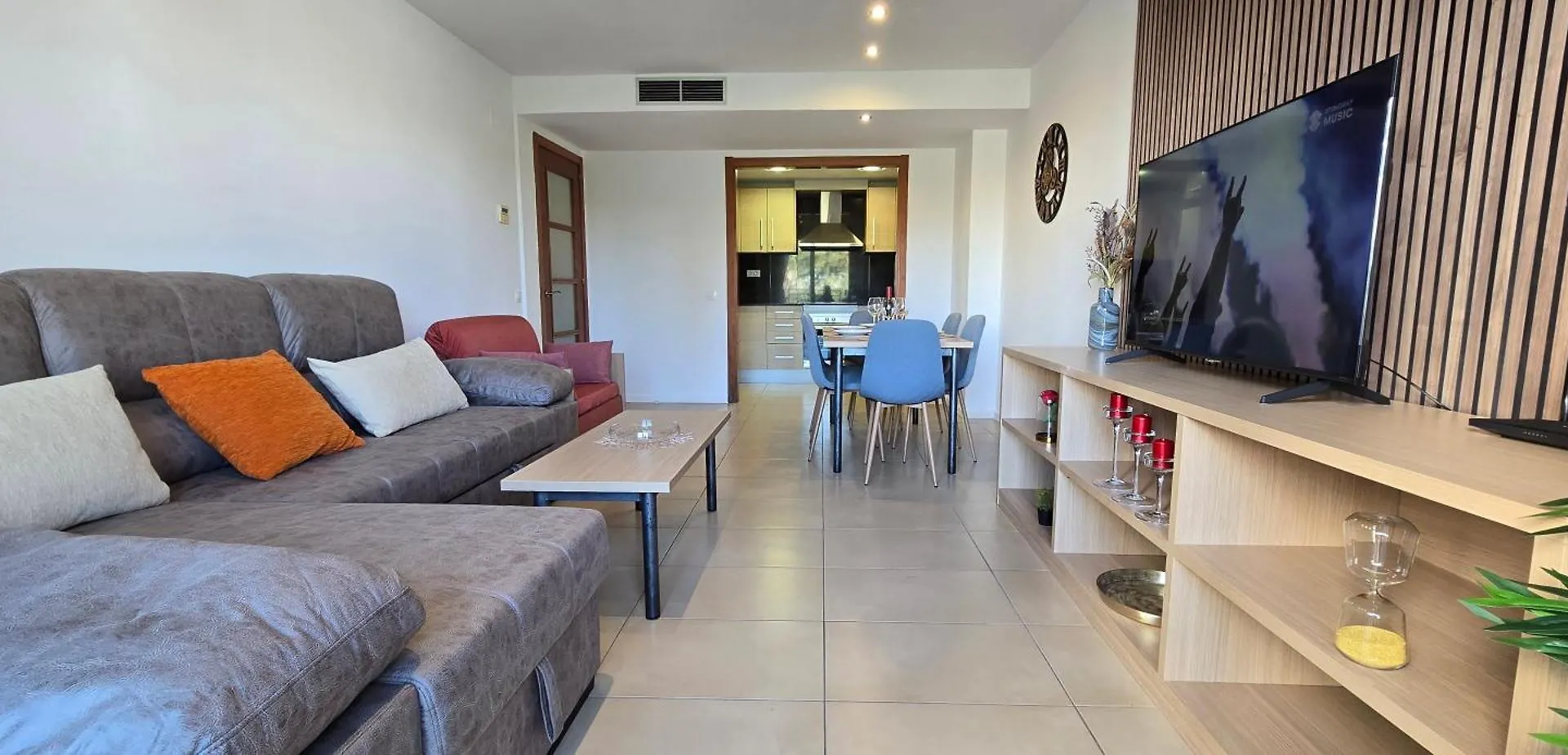 Nexthome City Center & Pool Lloret de Mar Apartment